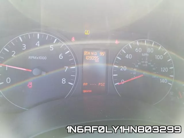 1N6AF0LY1HN803299 фото 9
