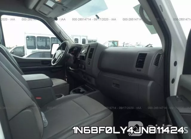 1N6BF0LY4JN811424 фото 6