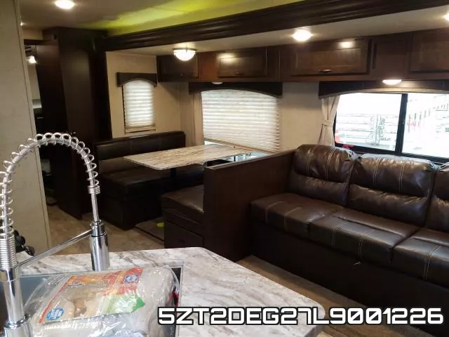 5ZT2DEG27L9001226 фото 6
