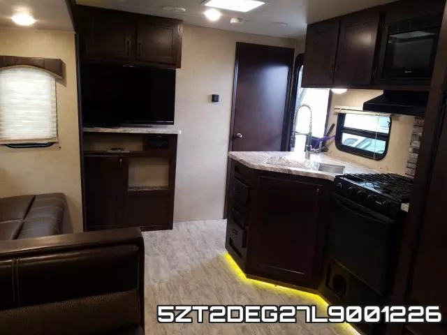 5ZT2DEG27L9001226 фото 7
