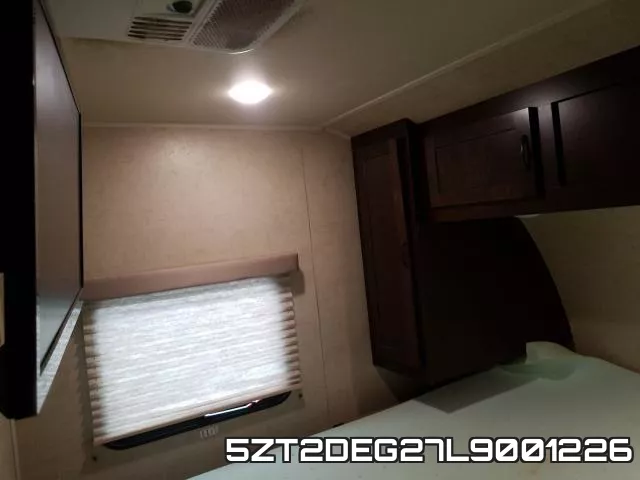 5ZT2DEG27L9001226 фото 10