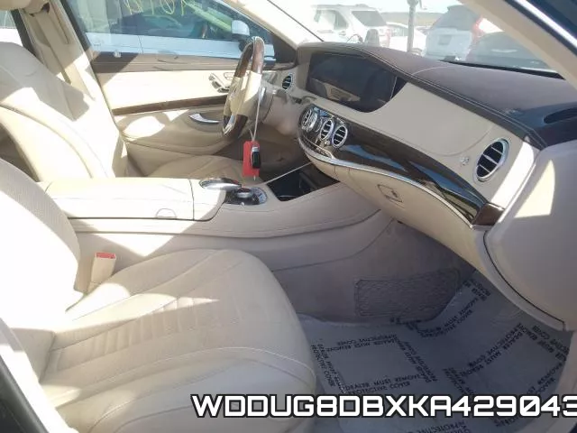 WDDUG8DBXKA429043 фото 7