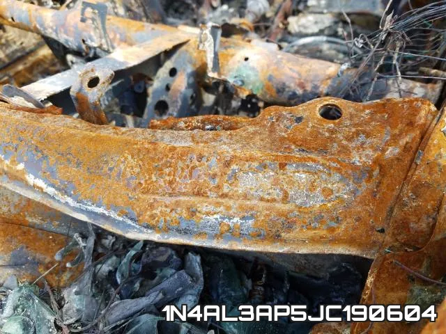 1N4AL3AP5JC190604 фото 2