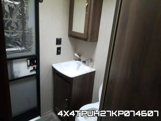 4X4TPUH27KP074607 фото 10
