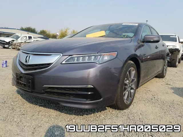 19UUB2F51HA005029 фото 2