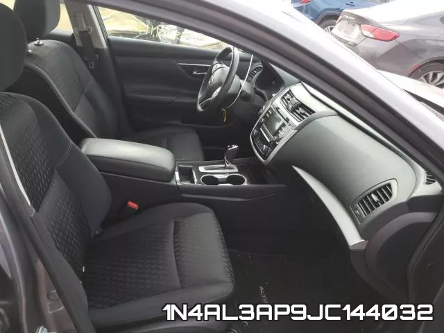 1N4AL3AP9JC144032 фото 5