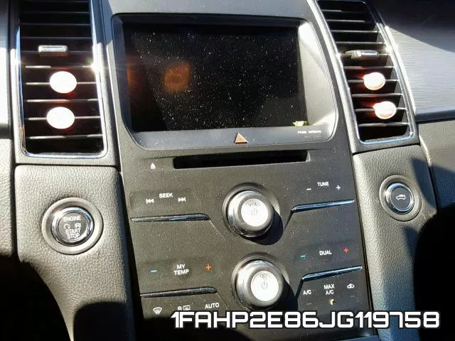 1FAHP2E86JG119758 фото 10