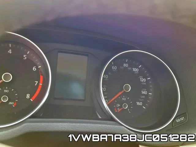 1VWBA7A38JC051282 фото 8