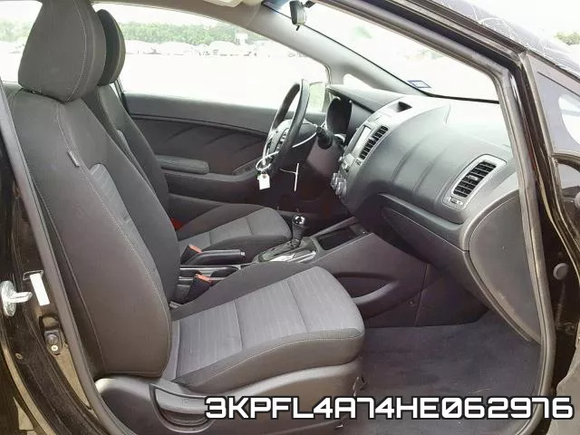 3KPFL4A74HE062976 фото 6