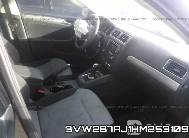 3VW2B7AJ1HM253109 фото 6