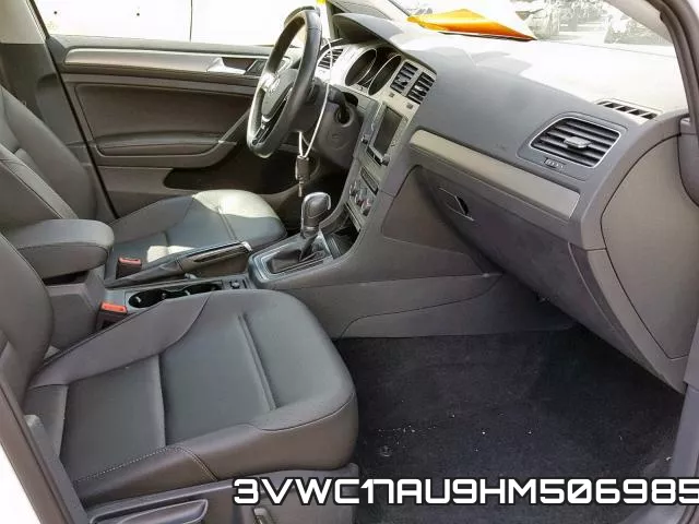 3VWC17AU9HM506985 фото 6