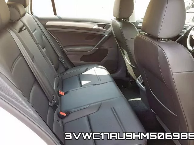 3VWC17AU9HM506985 фото 7