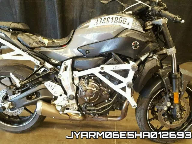 JYARM06E5HA012693 фото 8