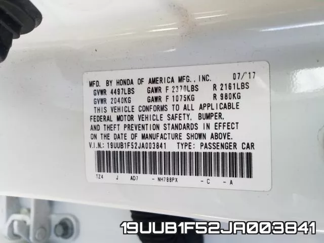 19UUB1F52JA003841 фото 2