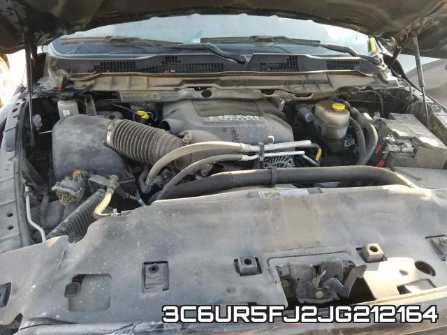 3C6UR5FJ2JG212164 фото 8