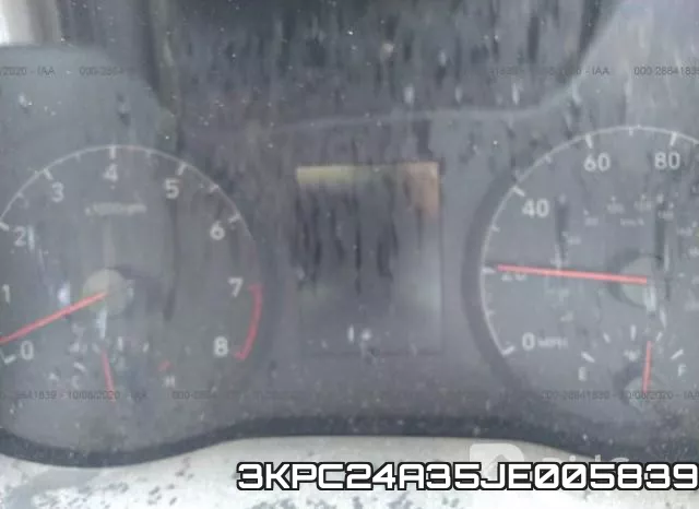 3KPC24A35JE005839 фото 8