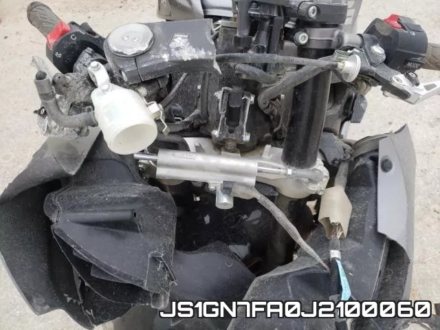 JS1GN7FA0J2100060 фото 9