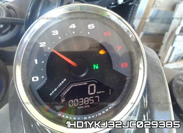 1HD1YKJ32JC029385 фото 8