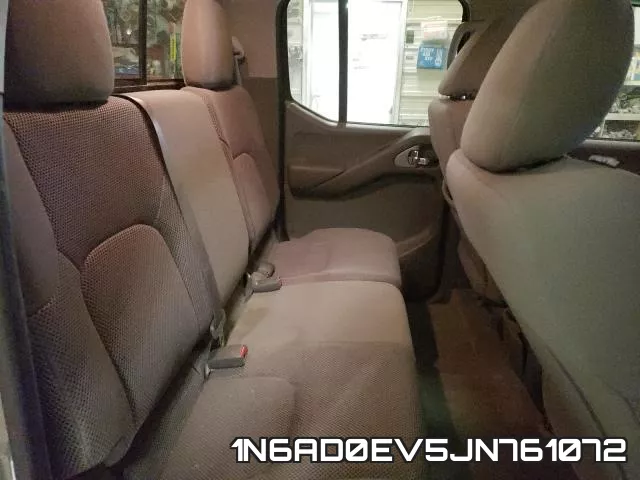 1N6AD0EV5JN761072 фото 7