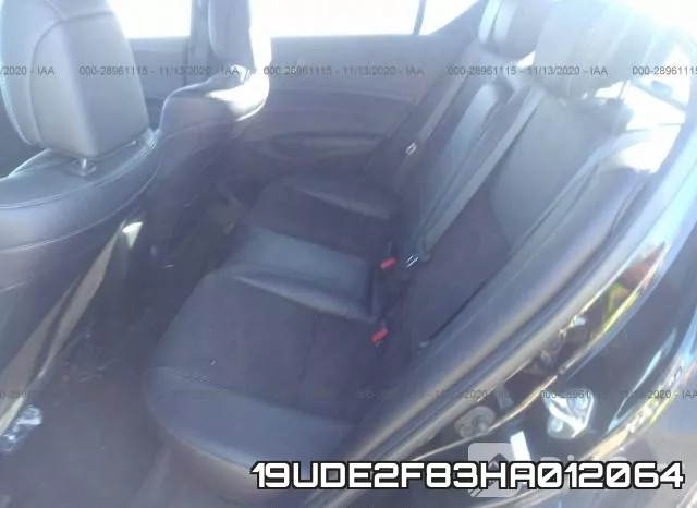 19UDE2F83HA012064 фото 9