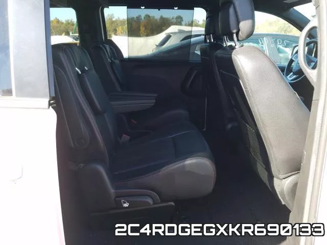 2C4RDGEGXKR690133 фото 7