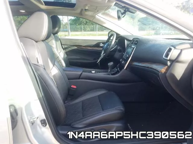 1N4AA6AP5HC390562 фото 6