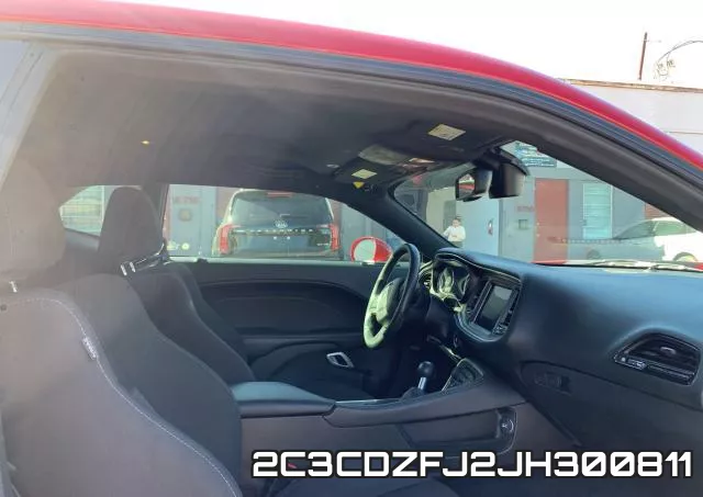 2C3CDZFJ2JH300811 фото 4