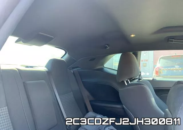 2C3CDZFJ2JH300811 фото 5