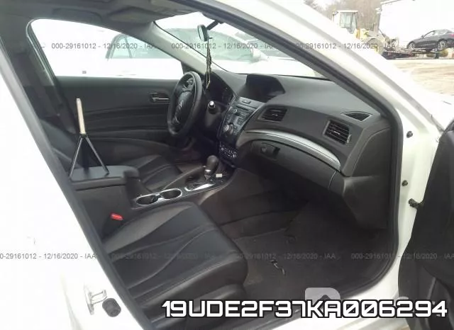 19UDE2F37KA006294 фото 6
