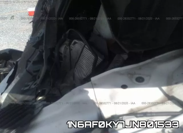 1N6AF0KY7JN801533 фото 2
