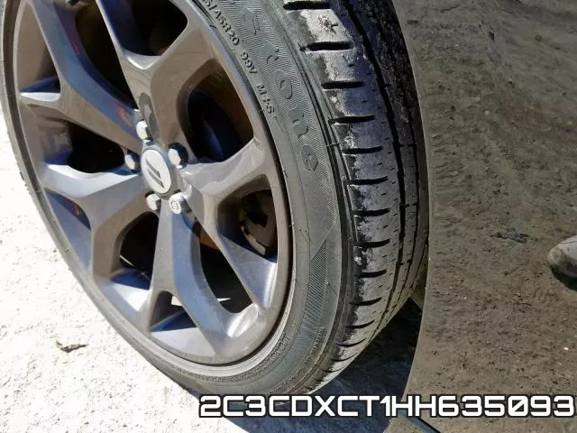 2C3CDXCT1HH635093 фото 8