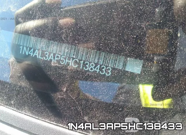1N4AL3AP5HC138433 фото 9