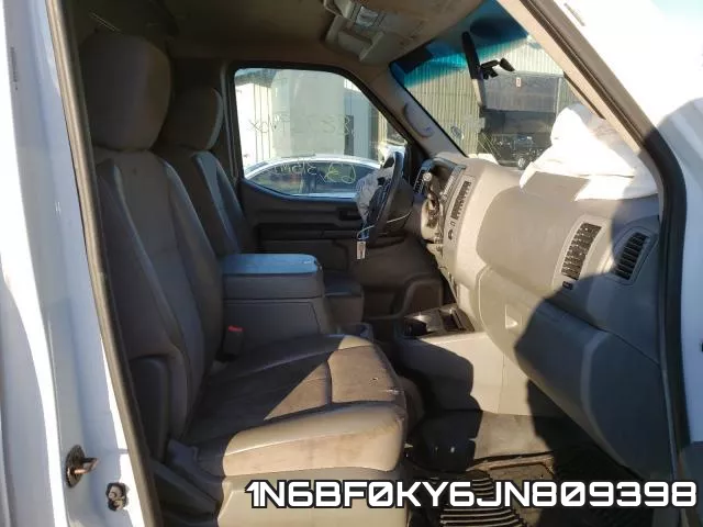 1N6BF0KY6JN809398 фото 6