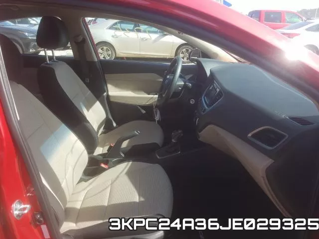 3KPC24A36JE029325 фото 4