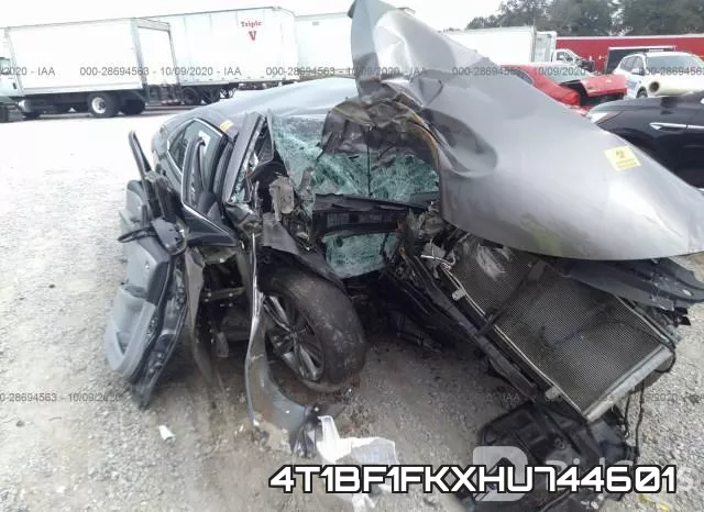 4T1BF1FKXHU744601 фото 7