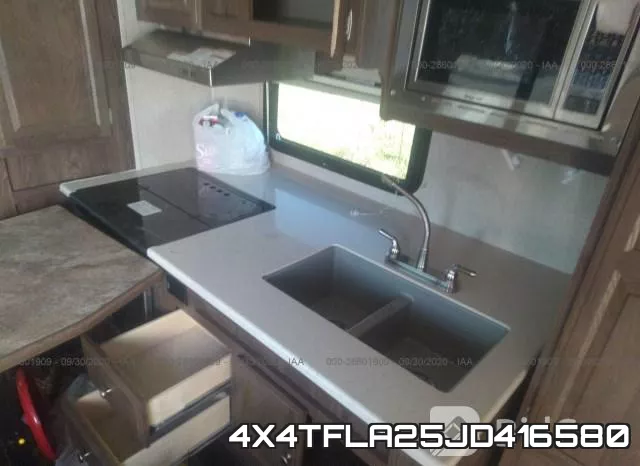 4X4TFLA25JD416580 фото 8