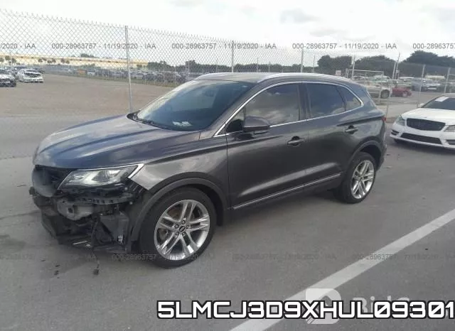5LMCJ3D9XHUL09301 фото 3