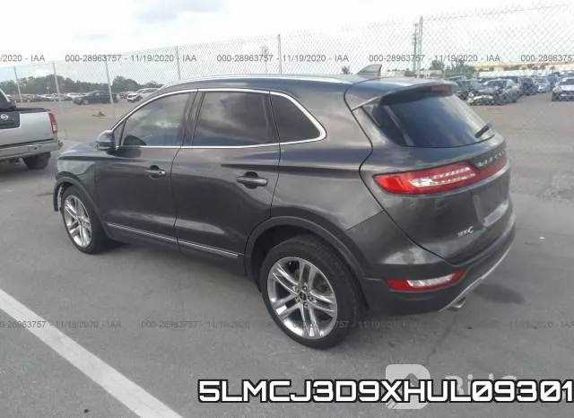 5LMCJ3D9XHUL09301 фото 4