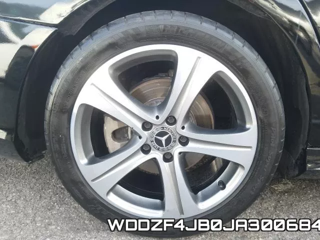 WDDZF4JB0JA300684 фото 10