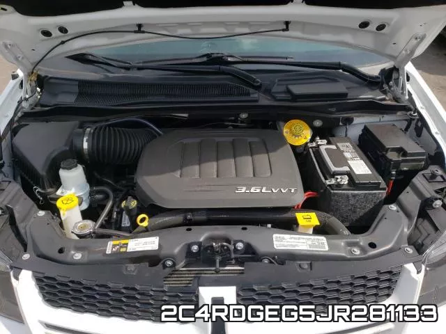 2C4RDGEG5JR281133 фото 8
