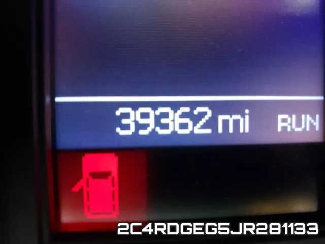 2C4RDGEG5JR281133 фото 9