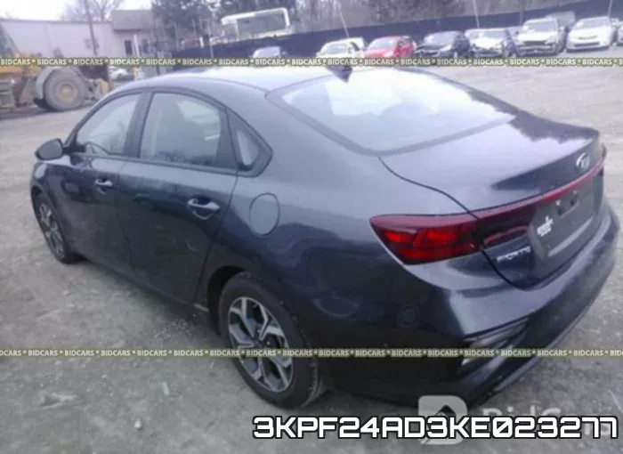 3KPF24AD3KE023277 фото 4