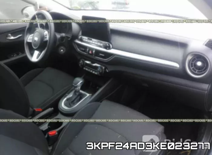 3KPF24AD3KE023277 фото 6