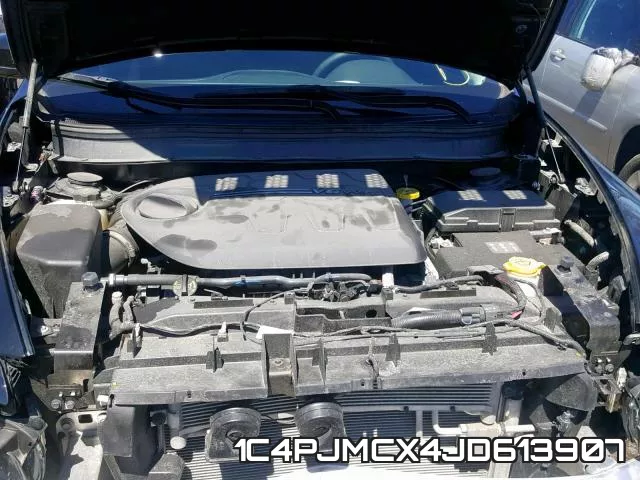 1C4PJMCX4JD613907 фото 8