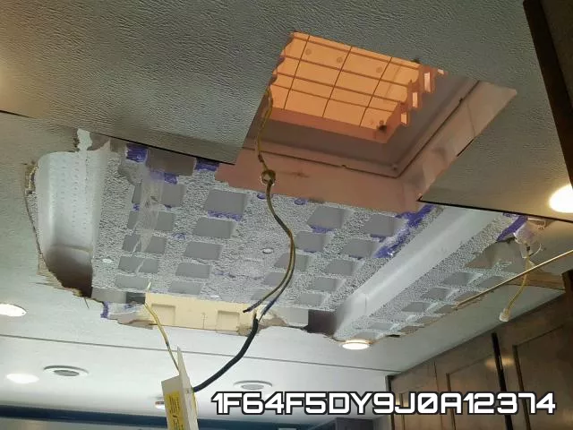 1F64F5DY9J0A12374 фото 10