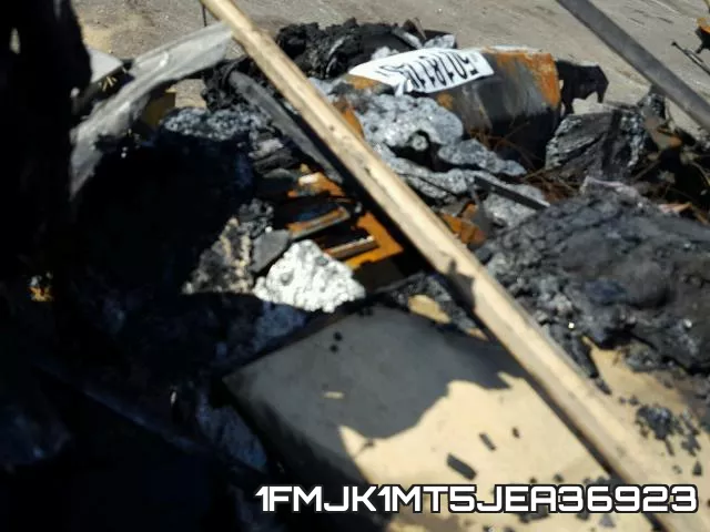 1FMJK1MT5JEA36923 фото 9