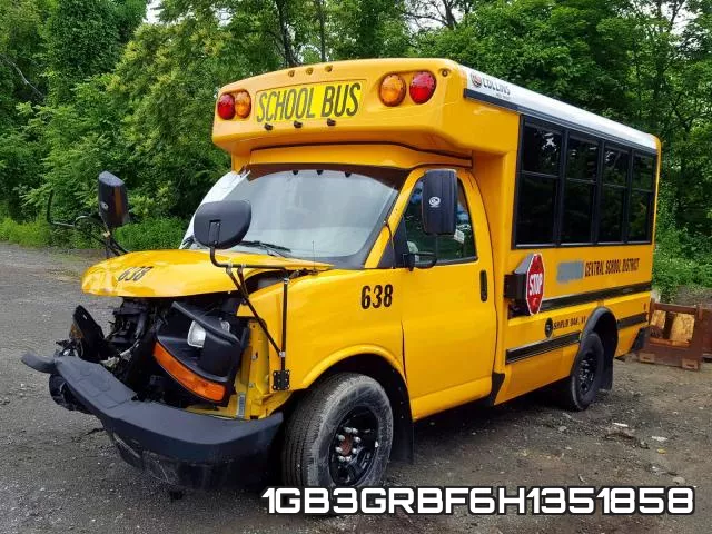 1GB3GRBF6H1351858 фото 3