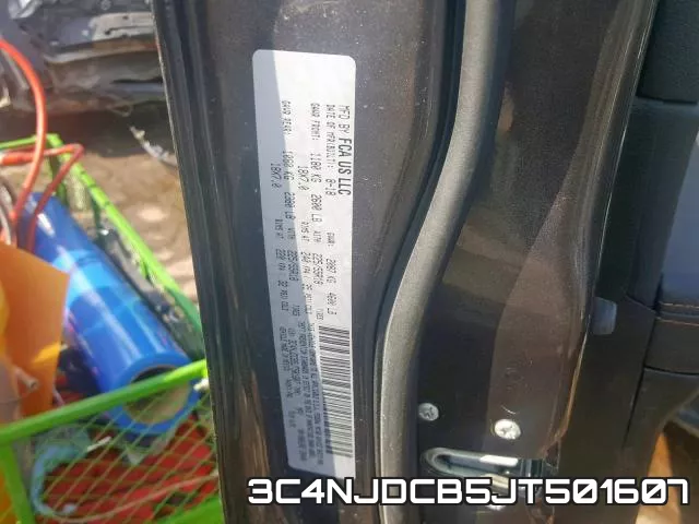 3C4NJDCB5JT501607 фото 2