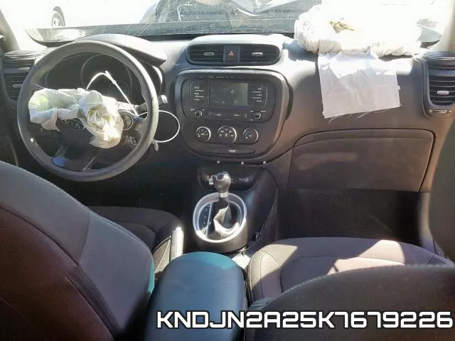 KNDJN2A25K7679226 фото 10