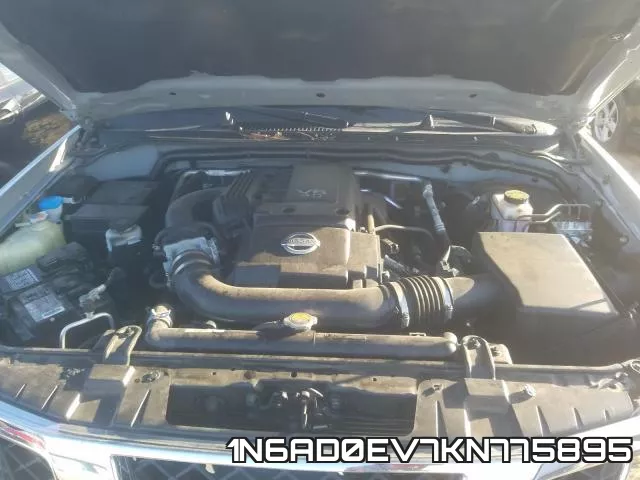 1N6AD0EV7KN775895 фото 7